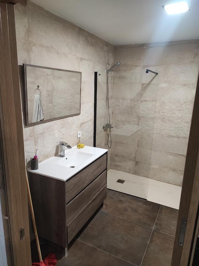 Apartamento Precioso Bajo Muy Grande A 200 Metros De Playa Chipiona Exterior foto