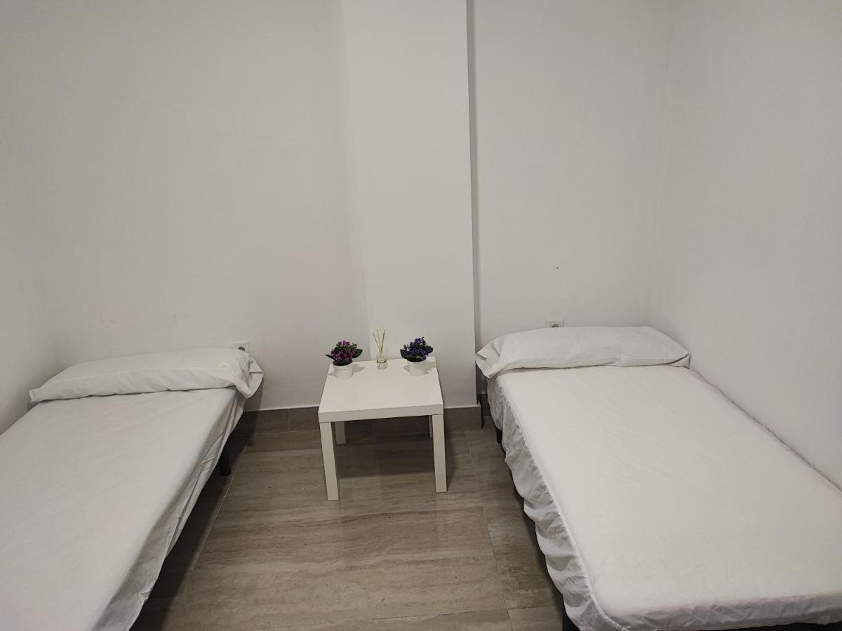 Apartamento Precioso Bajo Muy Grande A 200 Metros De Playa Chipiona Exterior foto